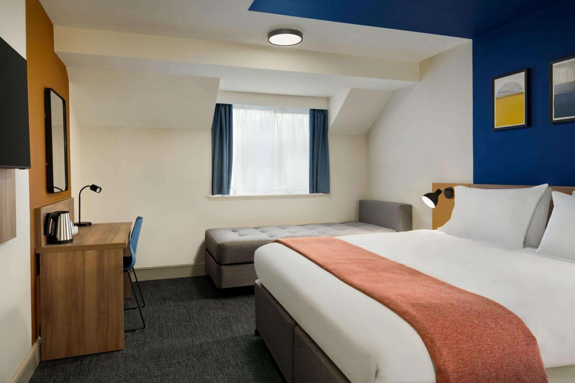 Days Inn Chesterfield - Tibshelf Kültér fotó