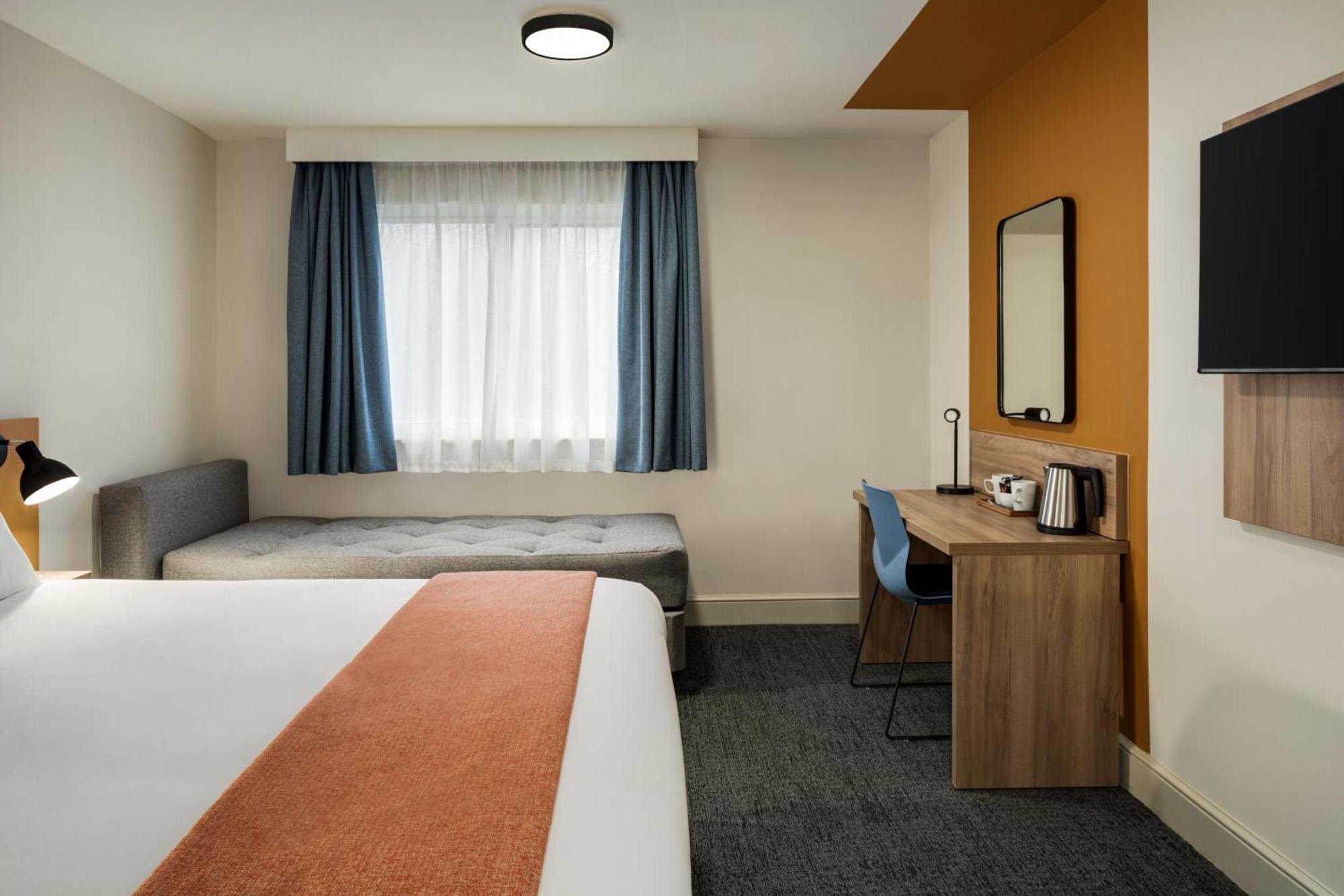 Days Inn Chesterfield - Tibshelf Kültér fotó
